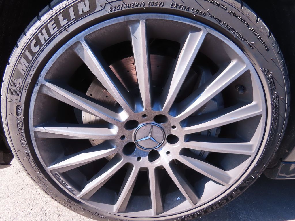 Thumbnail: 2020 Mercedes-Benz C-Class - 15