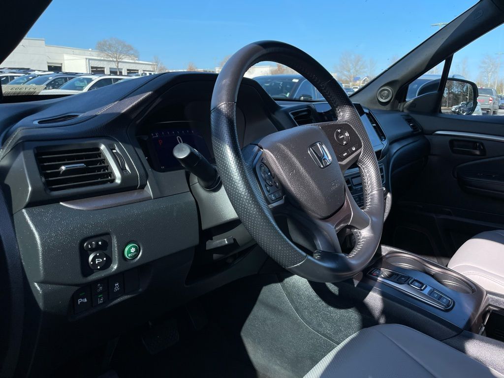 Thumbnail: 2023 Honda Passport - 28