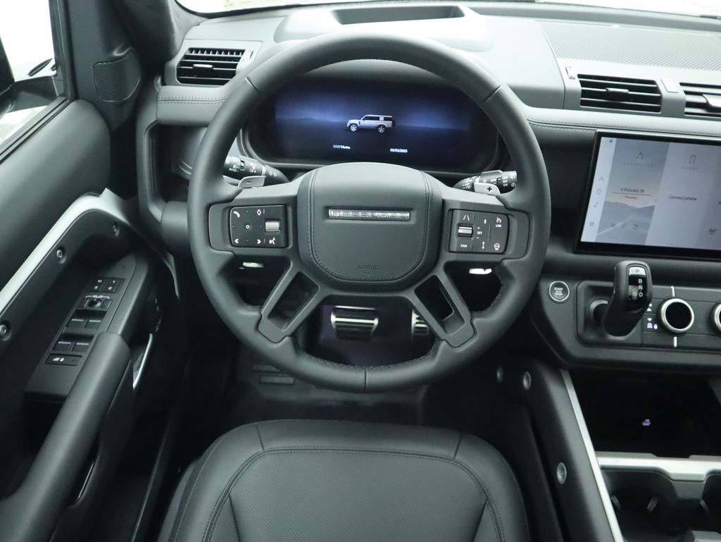 Thumbnail: 2025 Land Rover Defender - 10