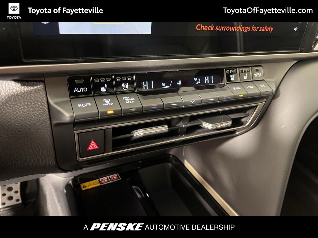 Thumbnail: 2025 Toyota Camry - 31