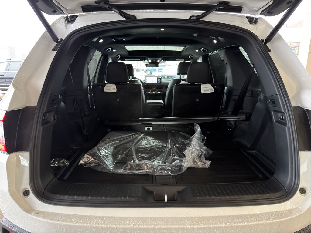 Thumbnail: 2026 Honda Pilot - 21