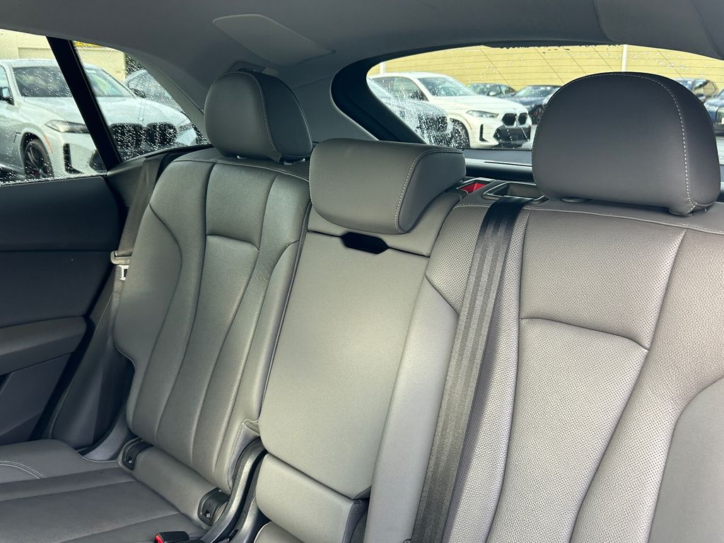 Thumbnail: 2020 Audi Q8 - 32