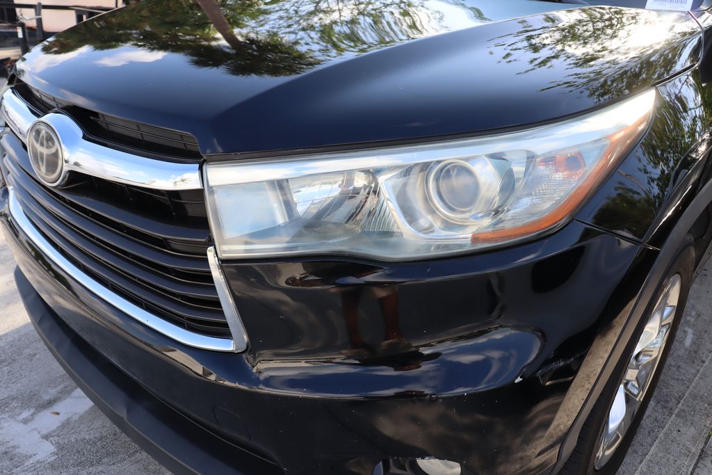 2015 Toyota Highlander Limited 3
