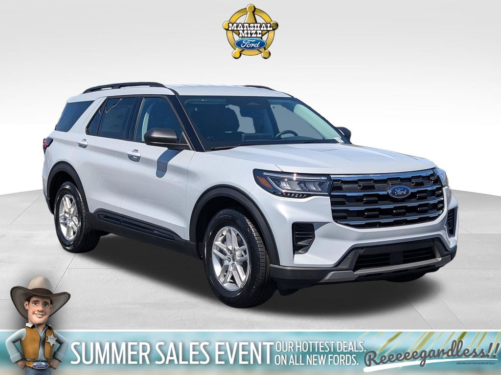 Space White Metallic 2026 Ford Explorer SUV / Crossover Rear-Wheel Drive Automatic