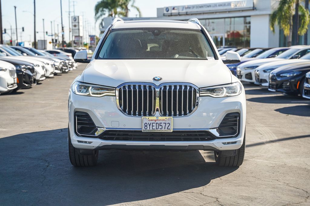 2022 BMW X7 xDrive40i 2