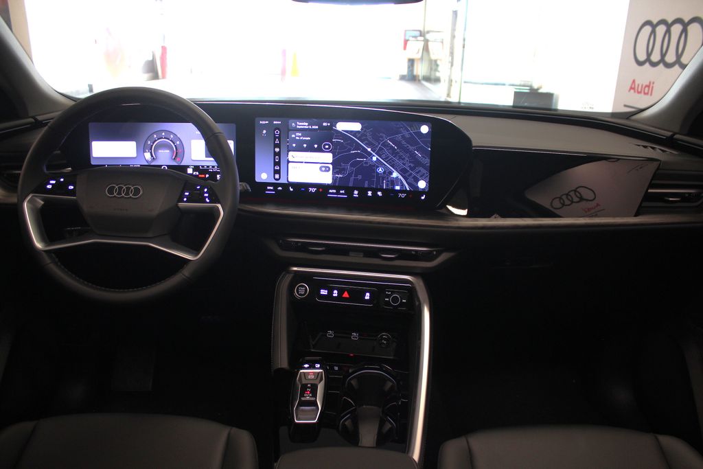 Thumbnail: 2026 Audi Q5 - 10