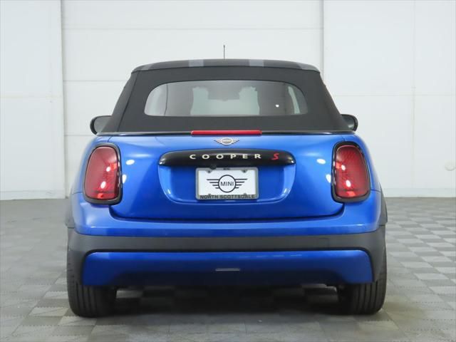 Thumbnail: 2026 MINI Cooper - 14