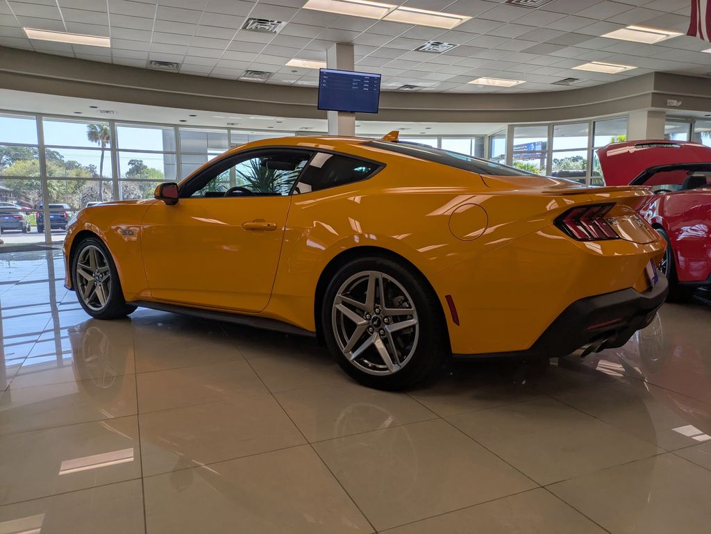 2026 Ford Mustang GT Premium Fastback