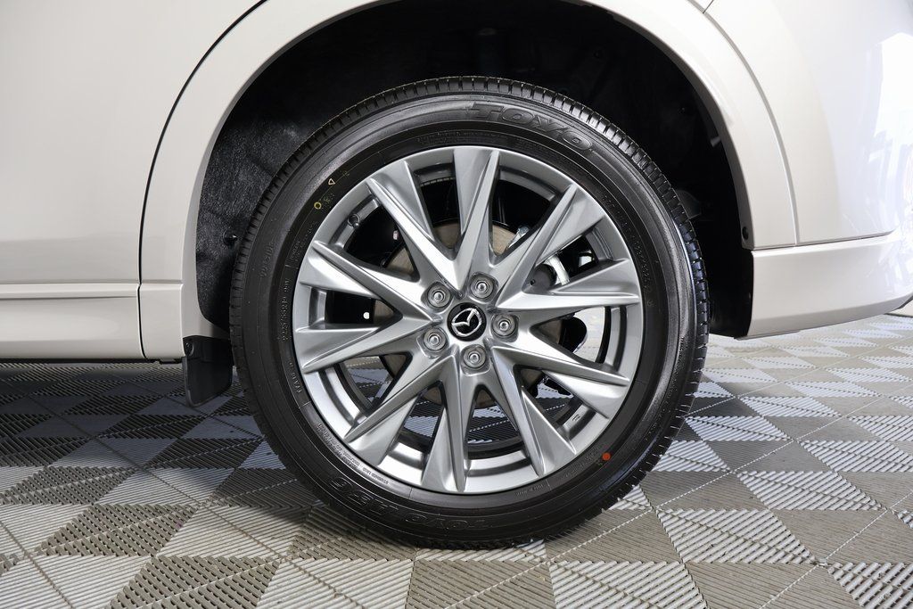 Thumbnail: 2025 Mazda CX-5 - 10