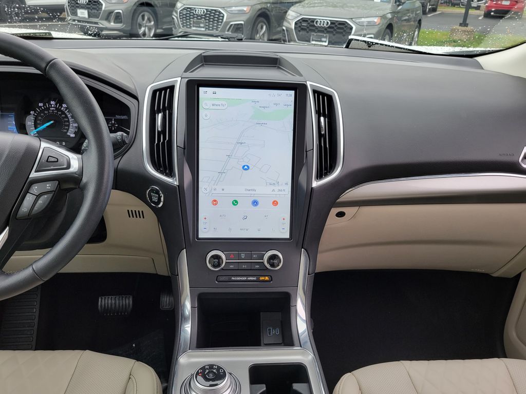 Thumbnail: 2024 Ford Edge - 19