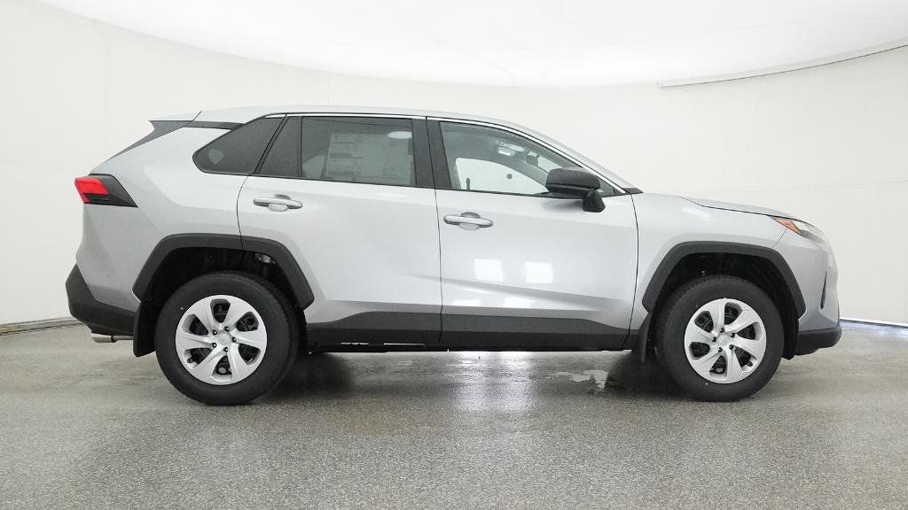 Thumbnail: 2025 Toyota RAV4 - 4