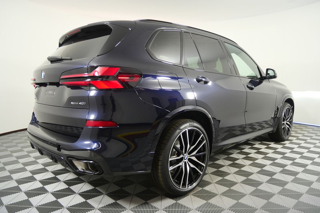 Thumbnail: 2026 BMW X5 - 3