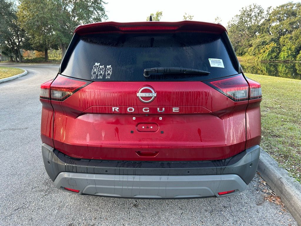 Thumbnail: 2023 Nissan Rogue - 4