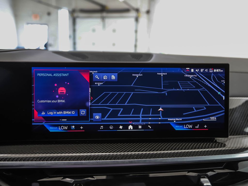 Thumbnail: 2026 BMW X7 - 15