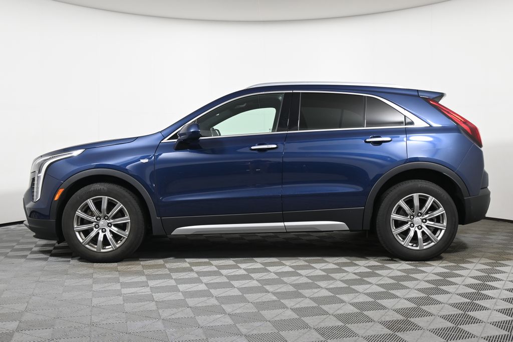 Thumbnail: 2019 Cadillac XT4 - 2