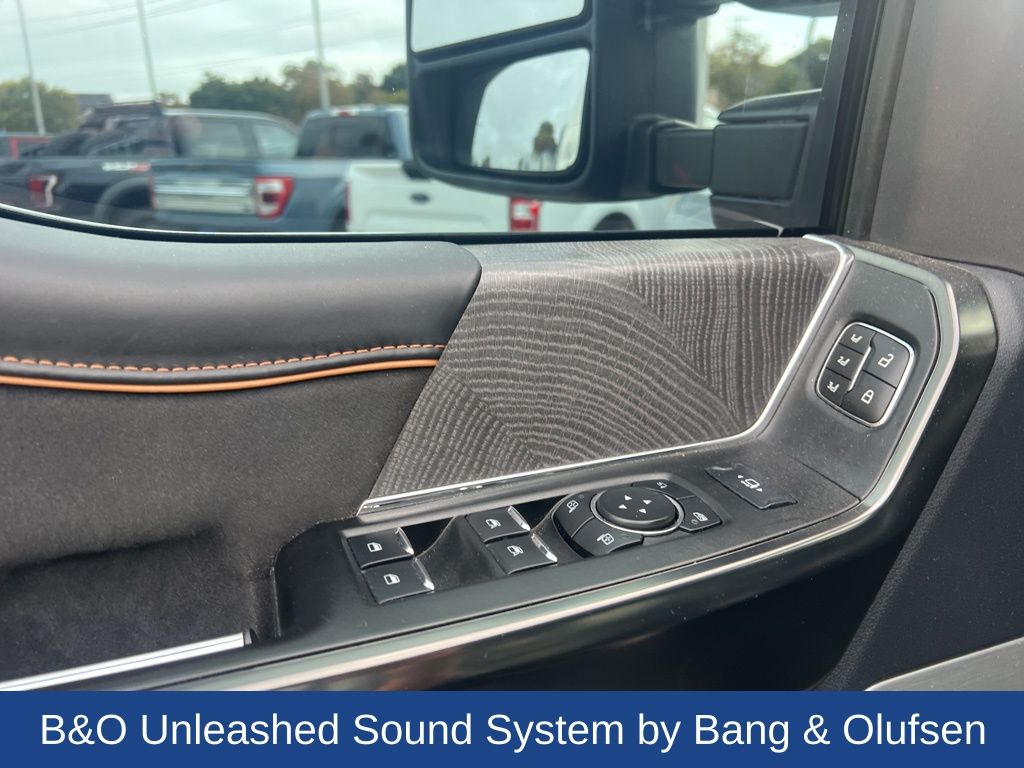 2024 Ford F-250 Super Duty Platinum