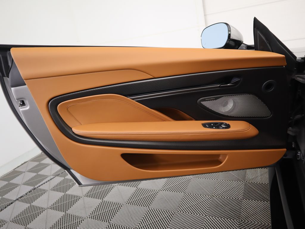 Thumbnail: 2026 Aston Martin Vanquish - 24