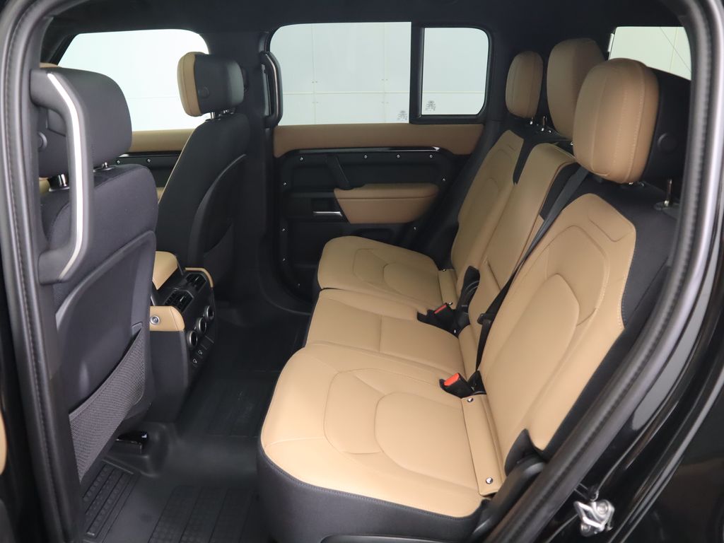 Thumbnail: 2025 Land Rover Defender - 21