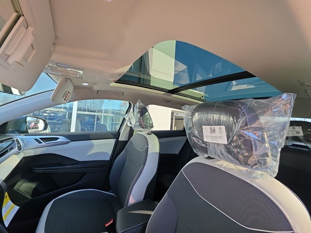 2026 Volkswagen Taos 1.5T SE Gray at Sutliff Volkswagen