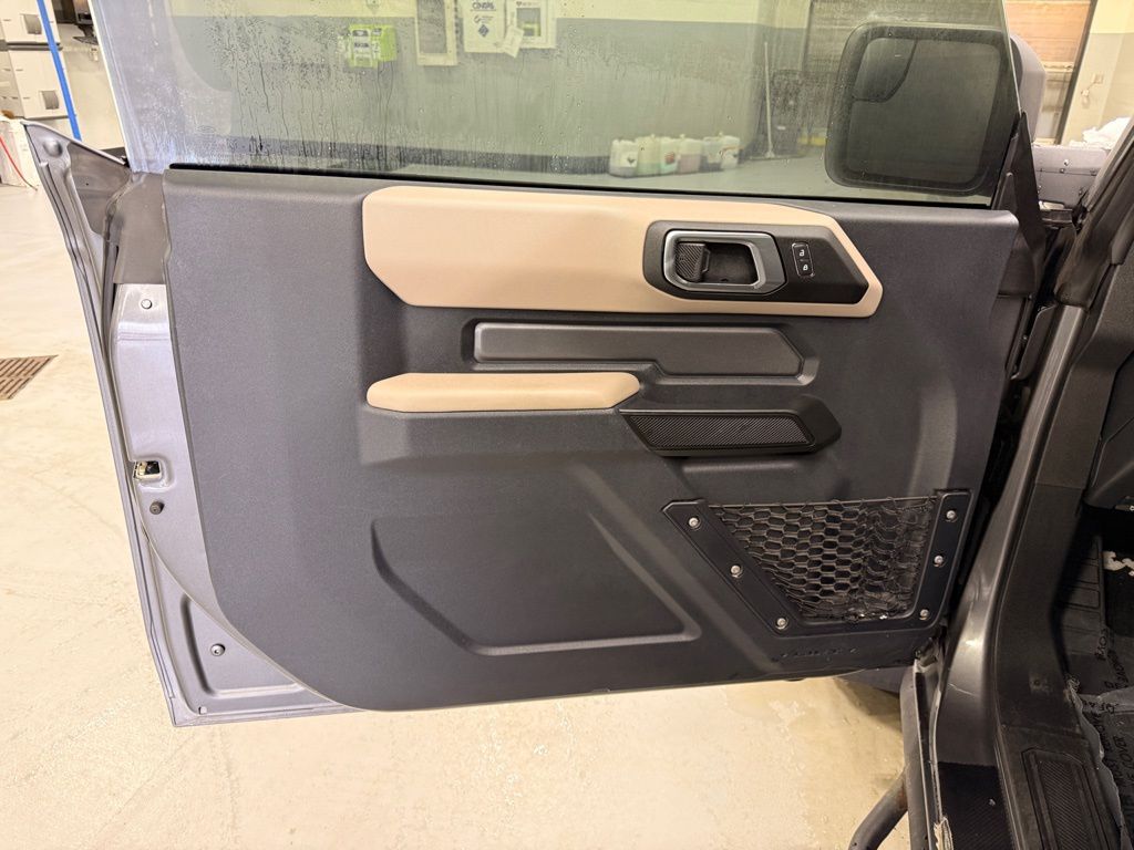 Thumbnail: 2022 Ford Bronco - 10