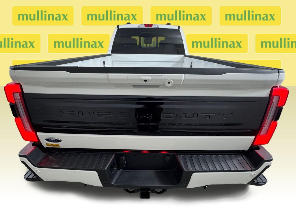 New 2026 White Ford Platinum image 17