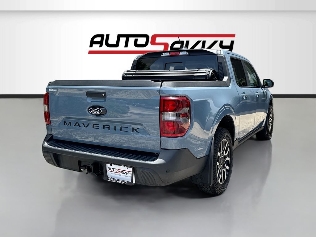 Used 2025 Gray Ford Lariat image 7