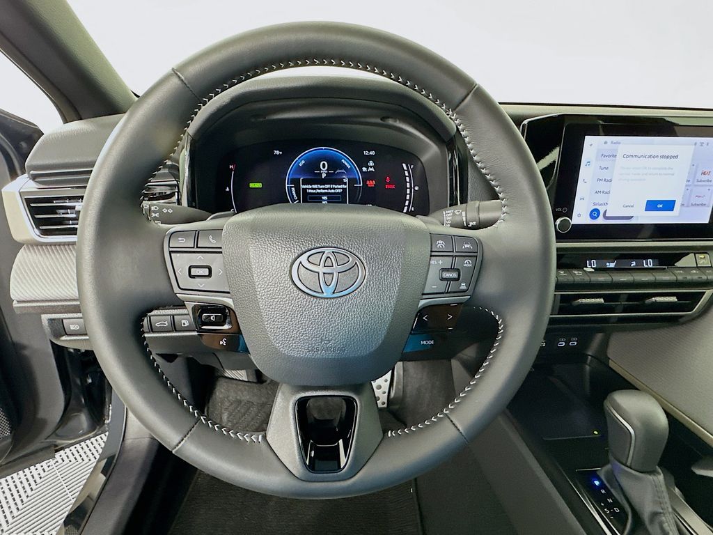 Thumbnail: 2025 Toyota Camry - 11