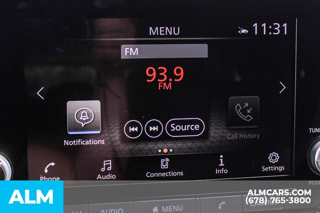 Used 2025 Gray Nissan SV image 34