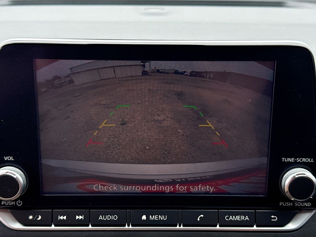 2021 Nissan Altima SV - Photo 16