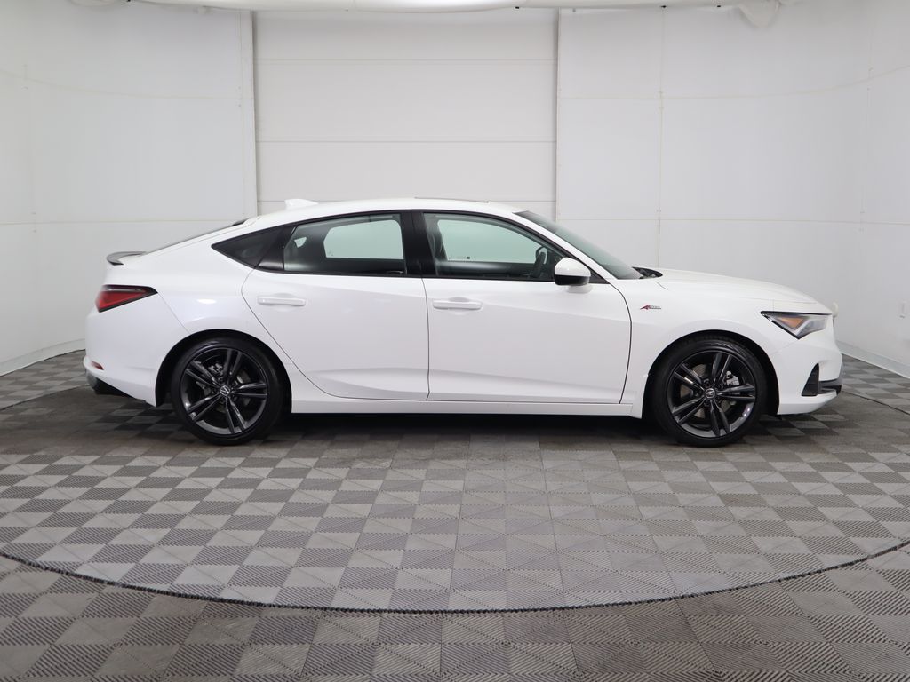 Thumbnail: 2025 Acura Integra - 4