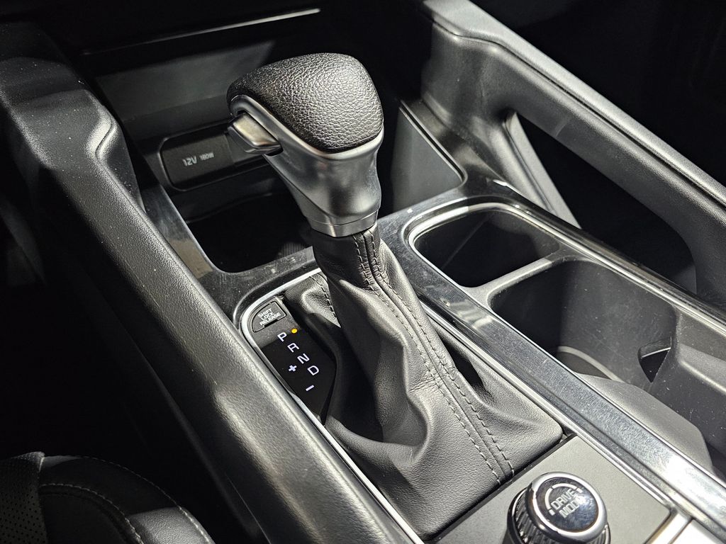 Used 2021 Purple Kia LX image 30