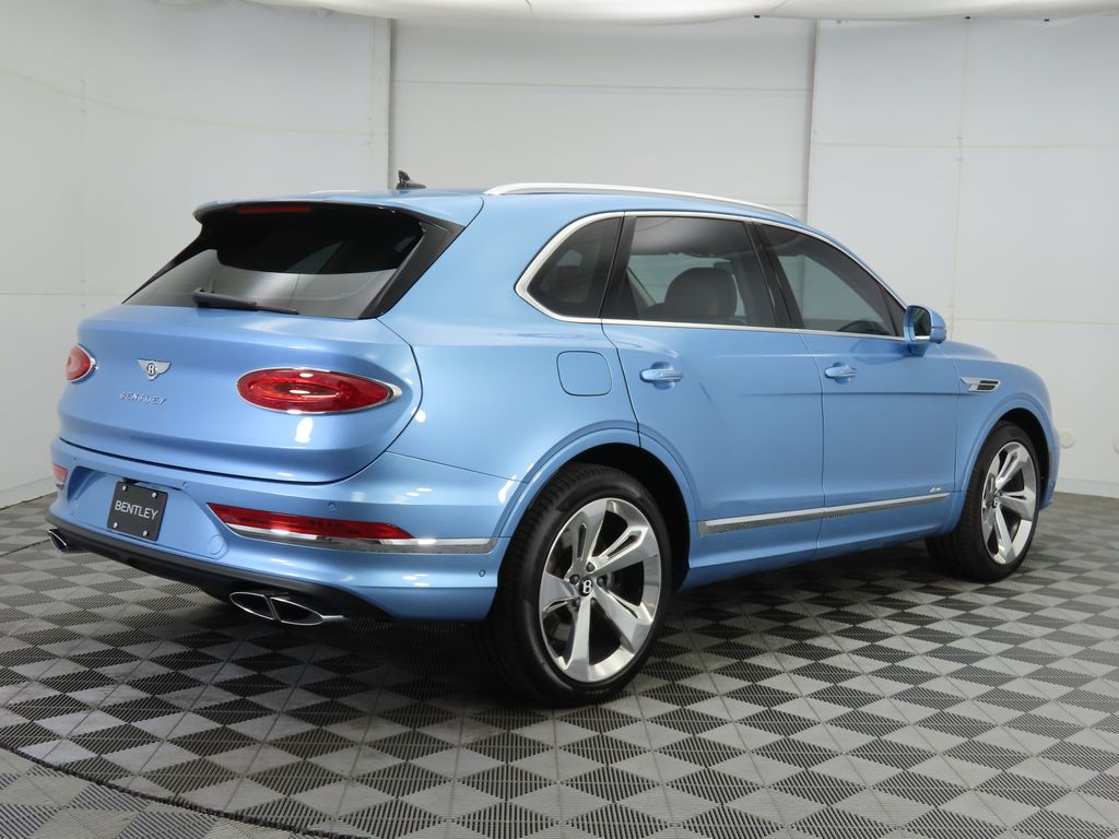 Thumbnail: 2025 Bentley Bentayga - 5