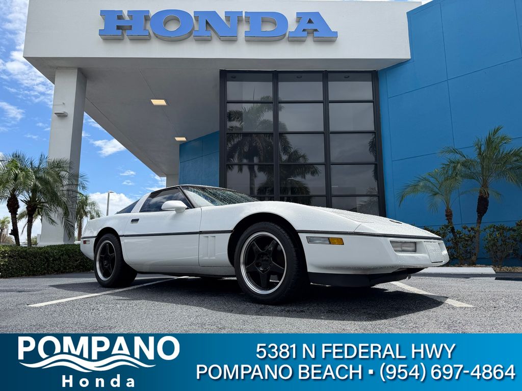 White 1985 Chevrolet Corvette Coupe RWD Coupe Rear-Wheel Drive Automatic