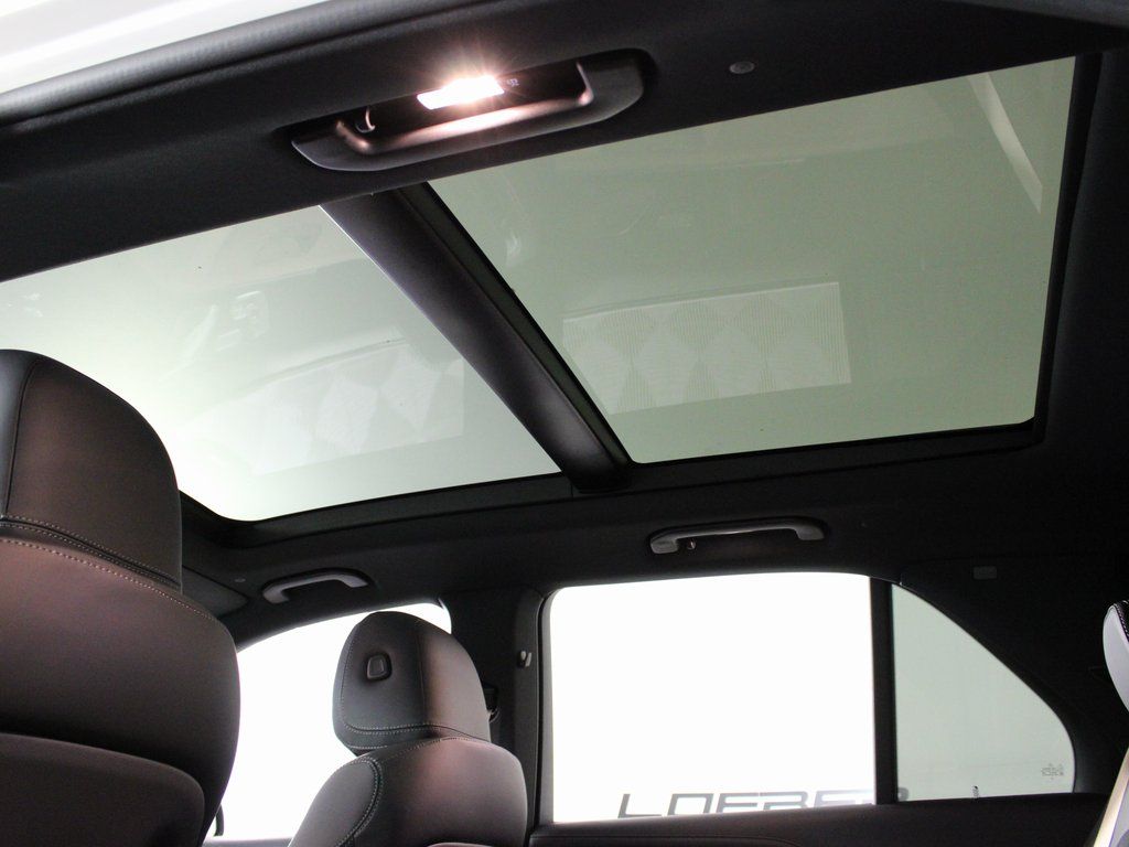 used 2026 Mercedes-Benz GLE car, priced at $79,999