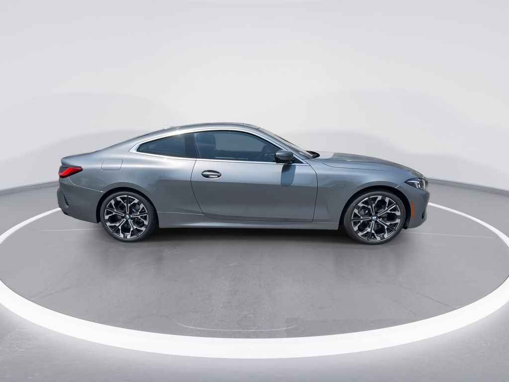 Thumbnail: 2026 BMW 4 Series - 9