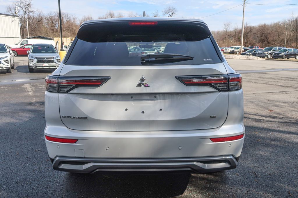 2026 Mitsubishi Outlander SE 2.5 S-AWC