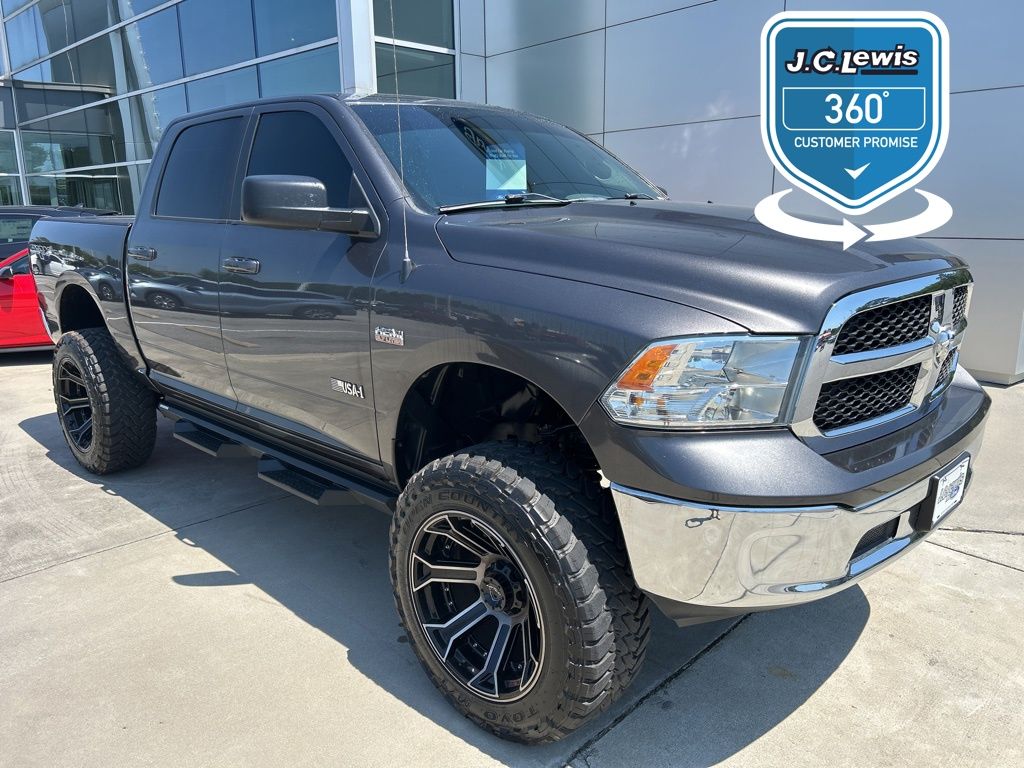 2019 Ram 1500 Classic SLT