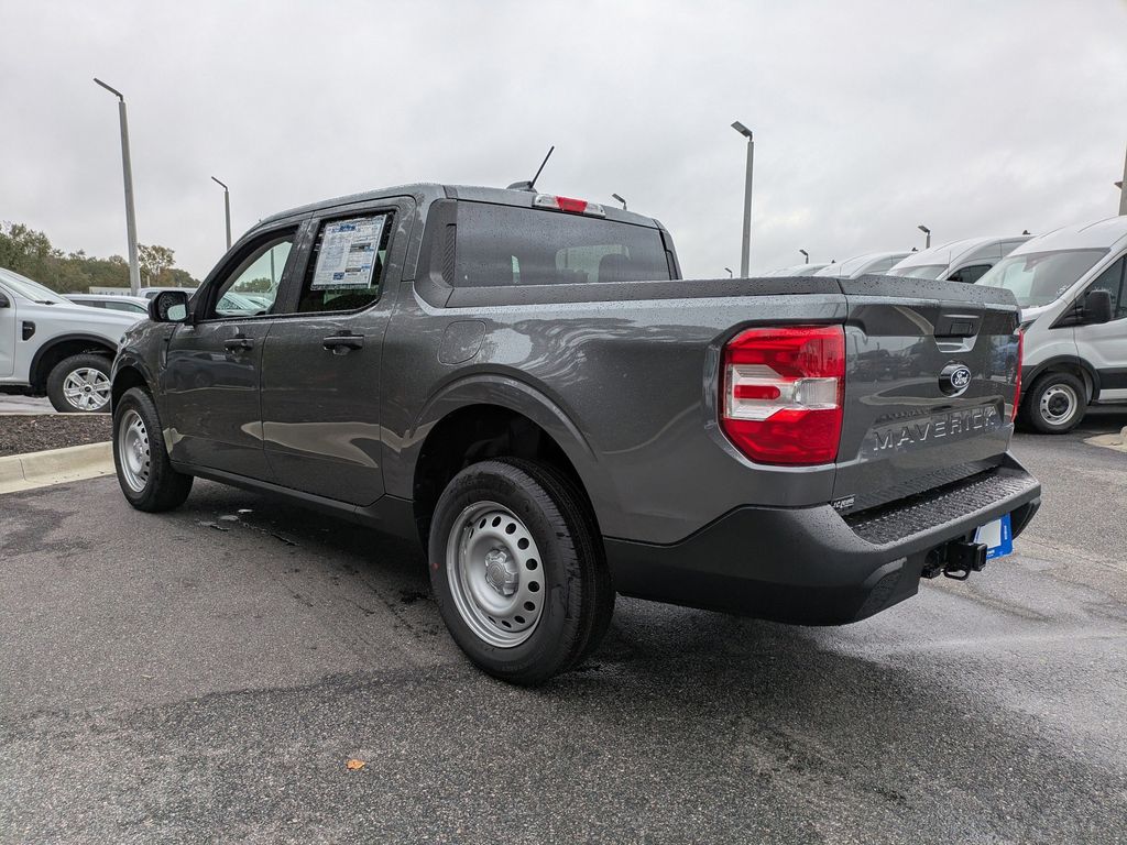 2025 Ford Maverick XL