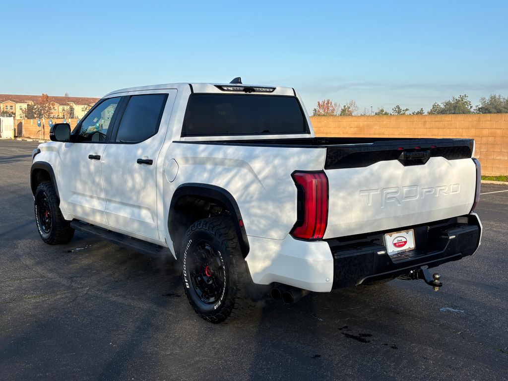 Thumbnail: 2024 Toyota Tundra - 7