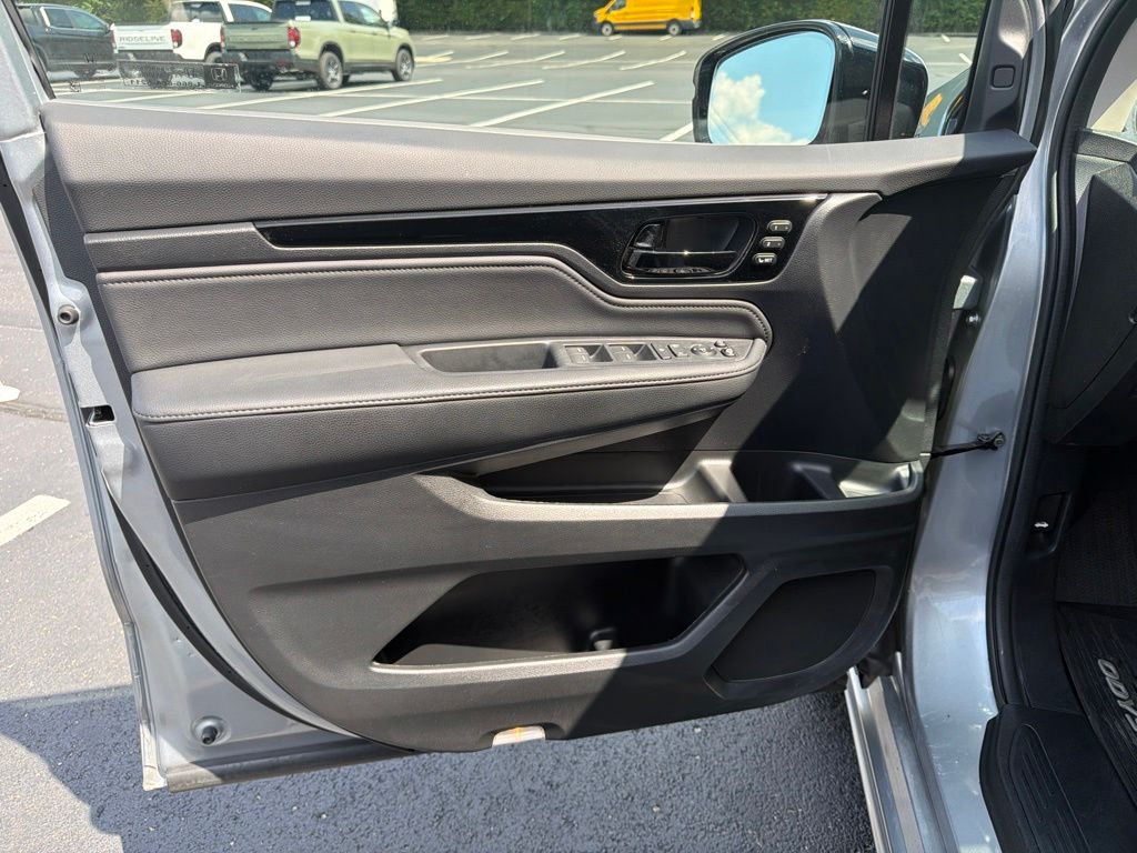 Thumbnail: 2025 Honda Odyssey - 18