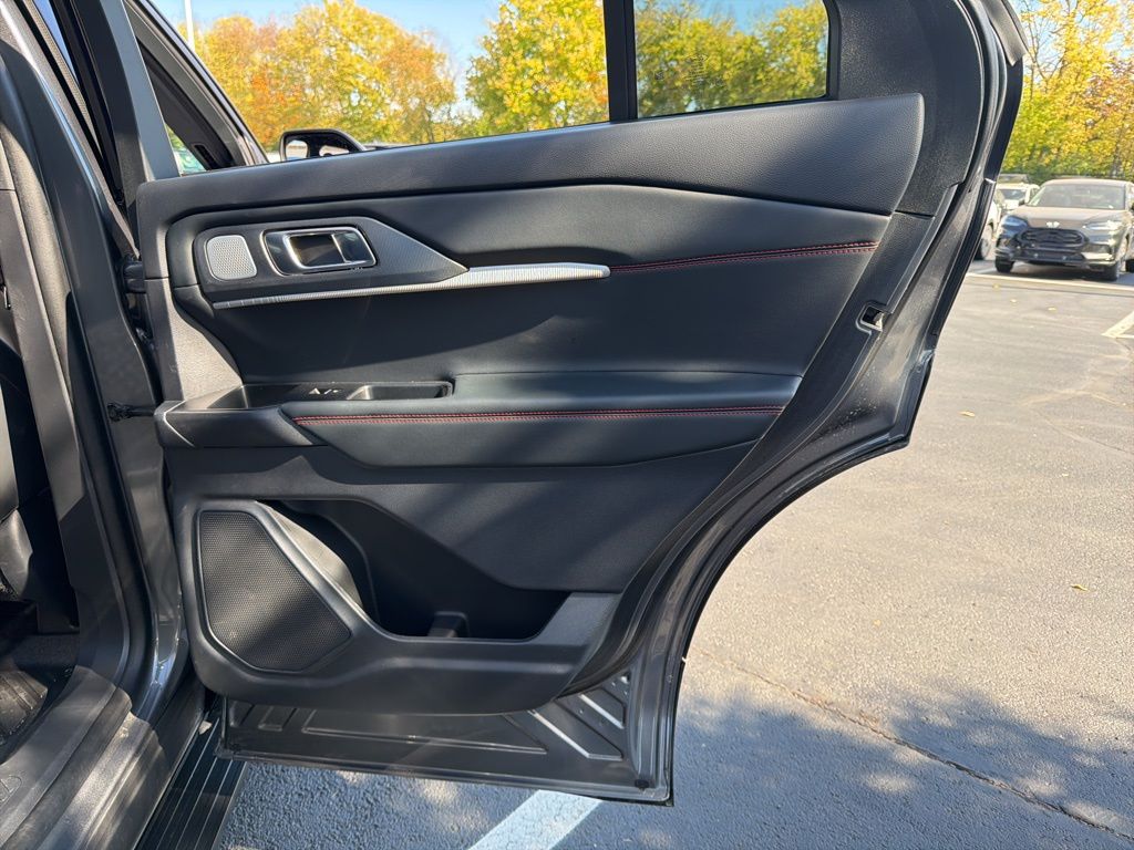 Thumbnail: 2025 Ford Explorer - 27