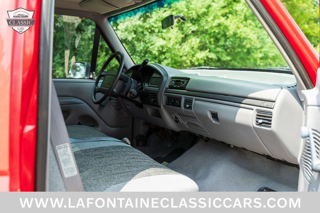 1995 Ford F-150 68