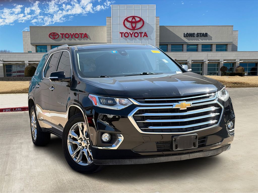 Mosaic Black Metallic 2018 Chevrolet Traverse SUV / Crossover Four-Wheel Drive 9-Speed Automatic