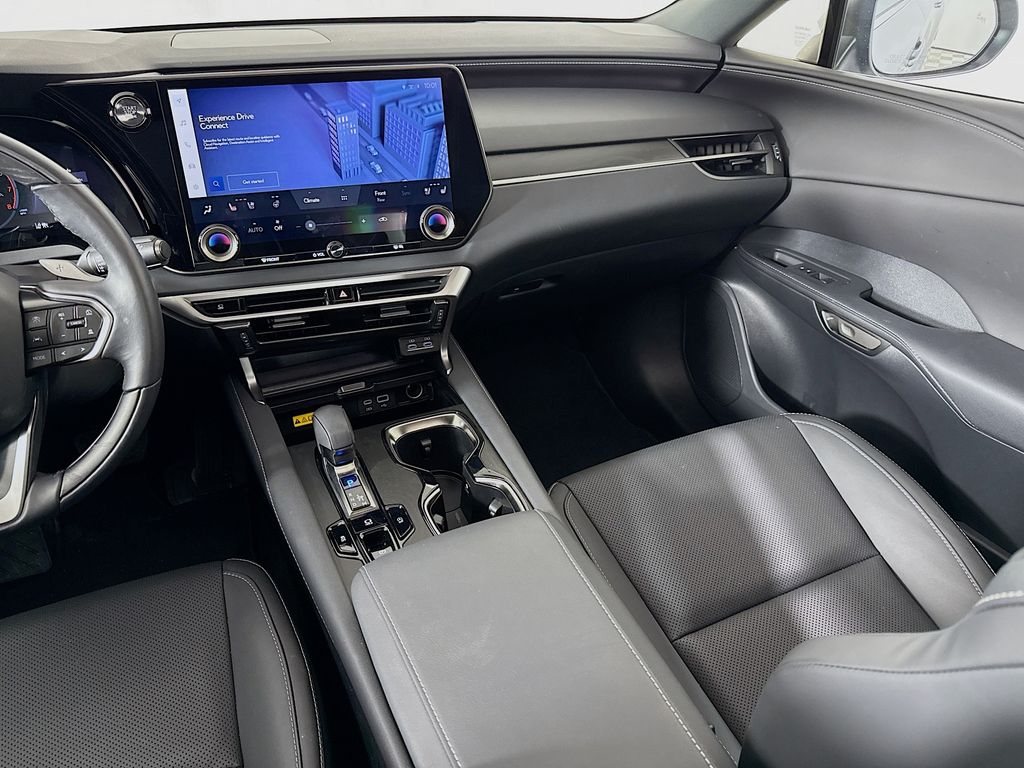 Thumbnail: 2025 Lexus RX - 24