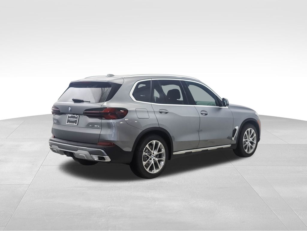 Thumbnail: 2026 BMW X5 - 5
