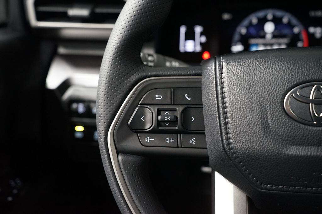 Thumbnail: 2026 Toyota 4Runner - 15