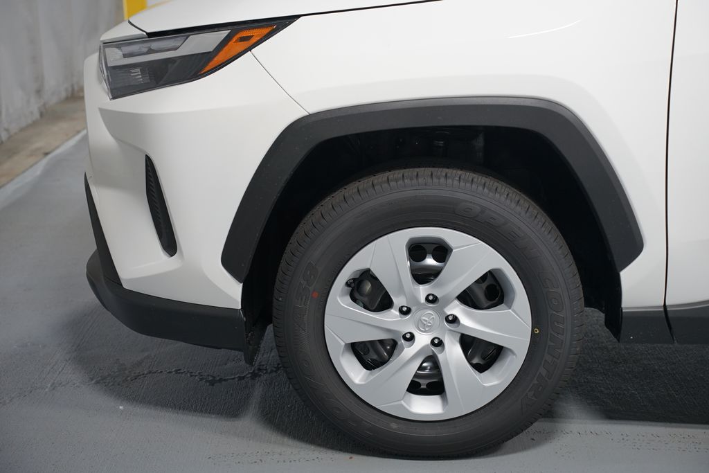 Thumbnail: 2025 Toyota RAV4 - 5
