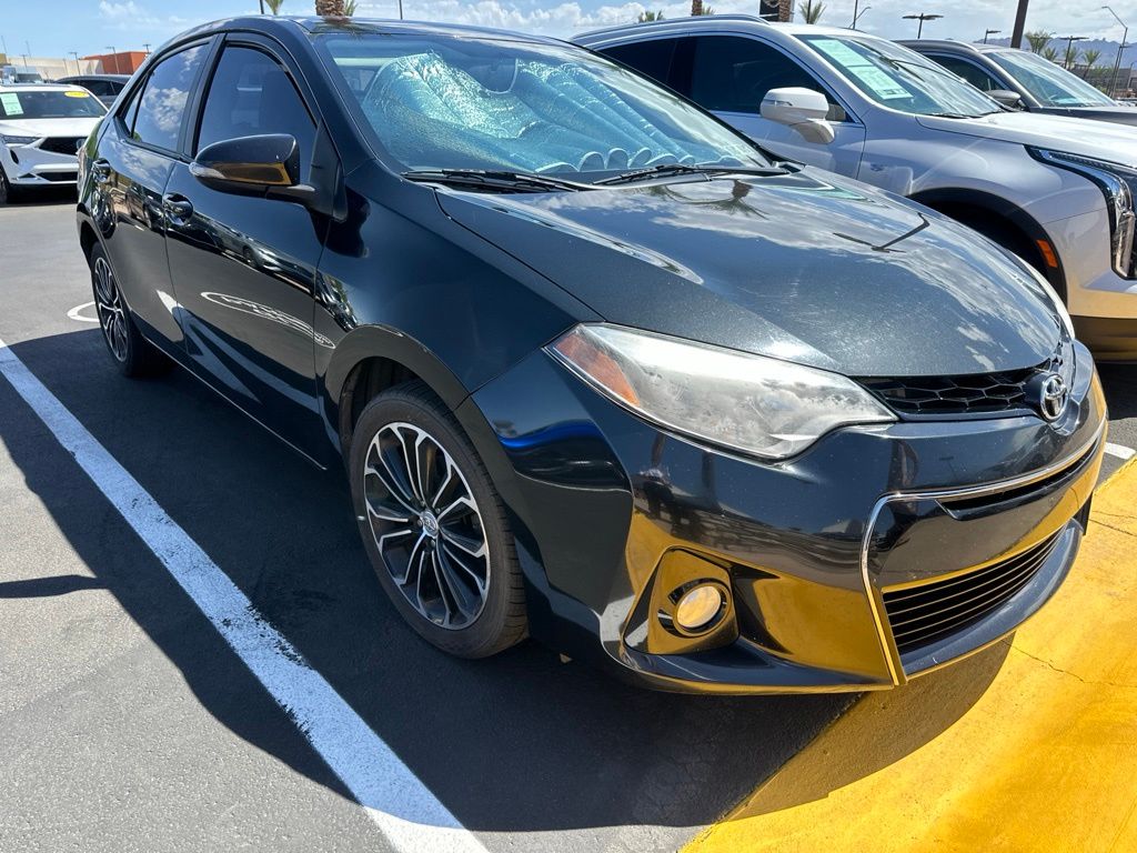 Thumbnail: 2014 Toyota Corolla - 3