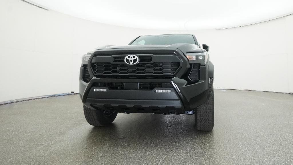 Thumbnail: 2025 Toyota Tacoma - 9