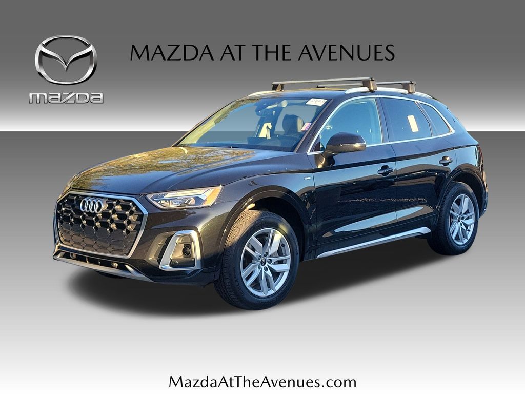 2023 Audi Q5 Premium's photo